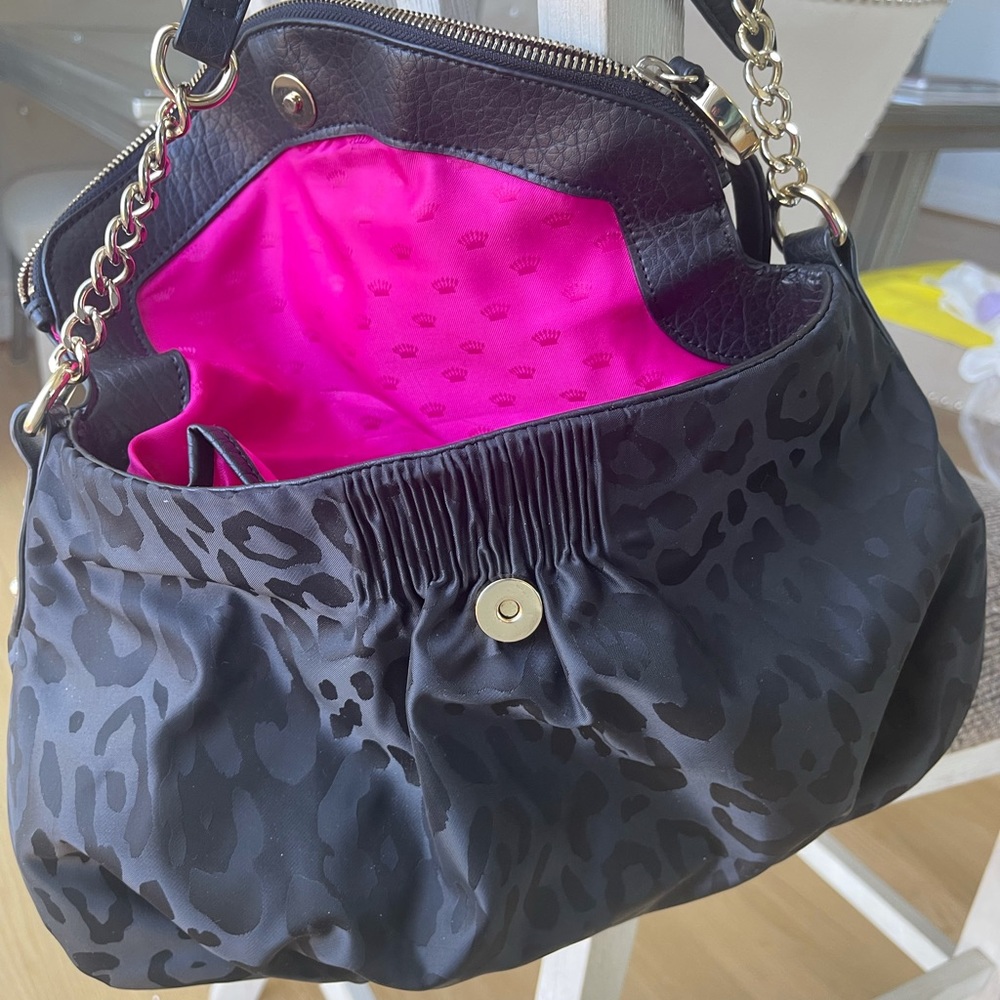 Juicy couture Greta black leopard fold over Flap Crossbody bag Y2K PINK LINING